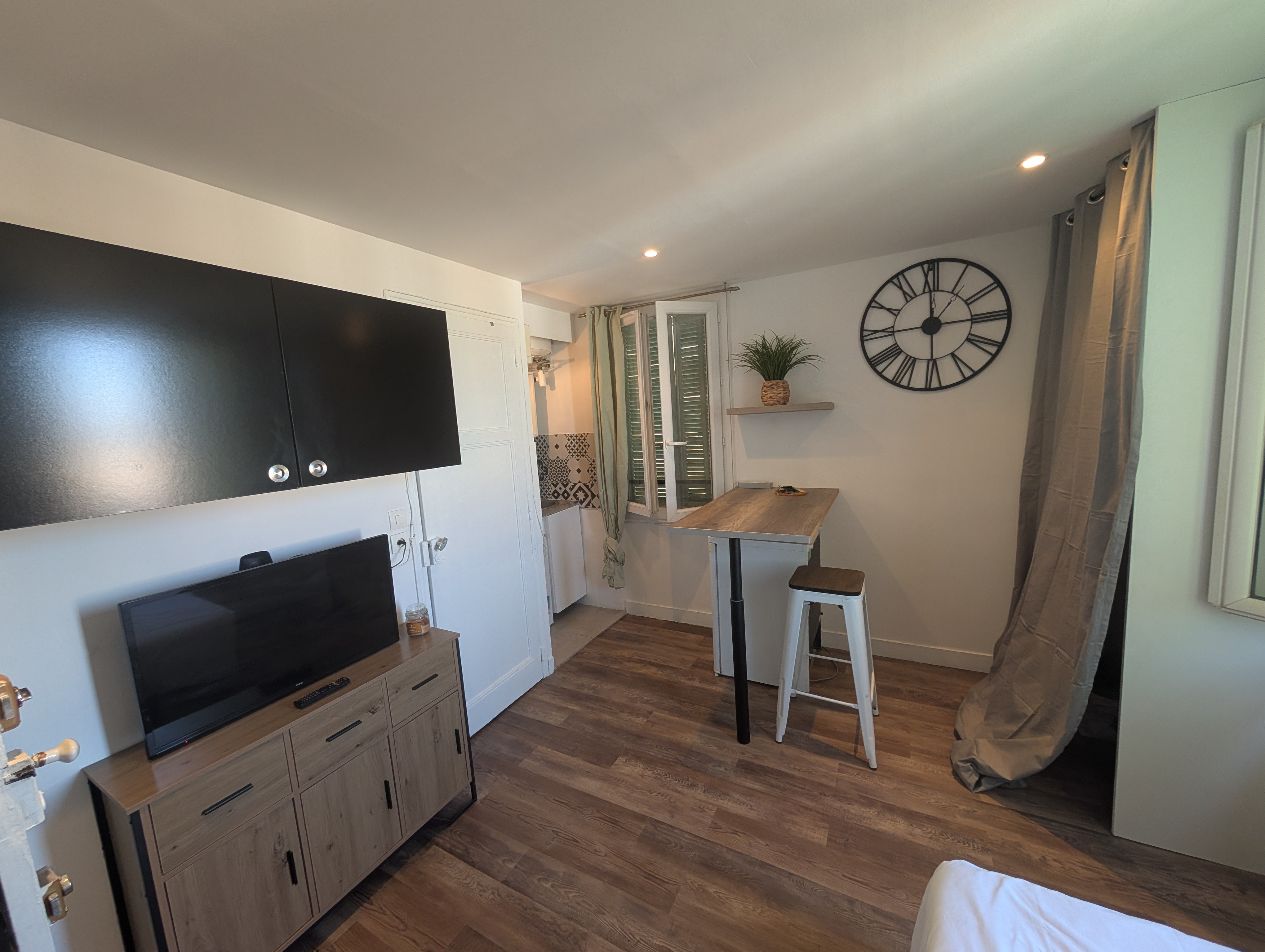 Studio Paradis