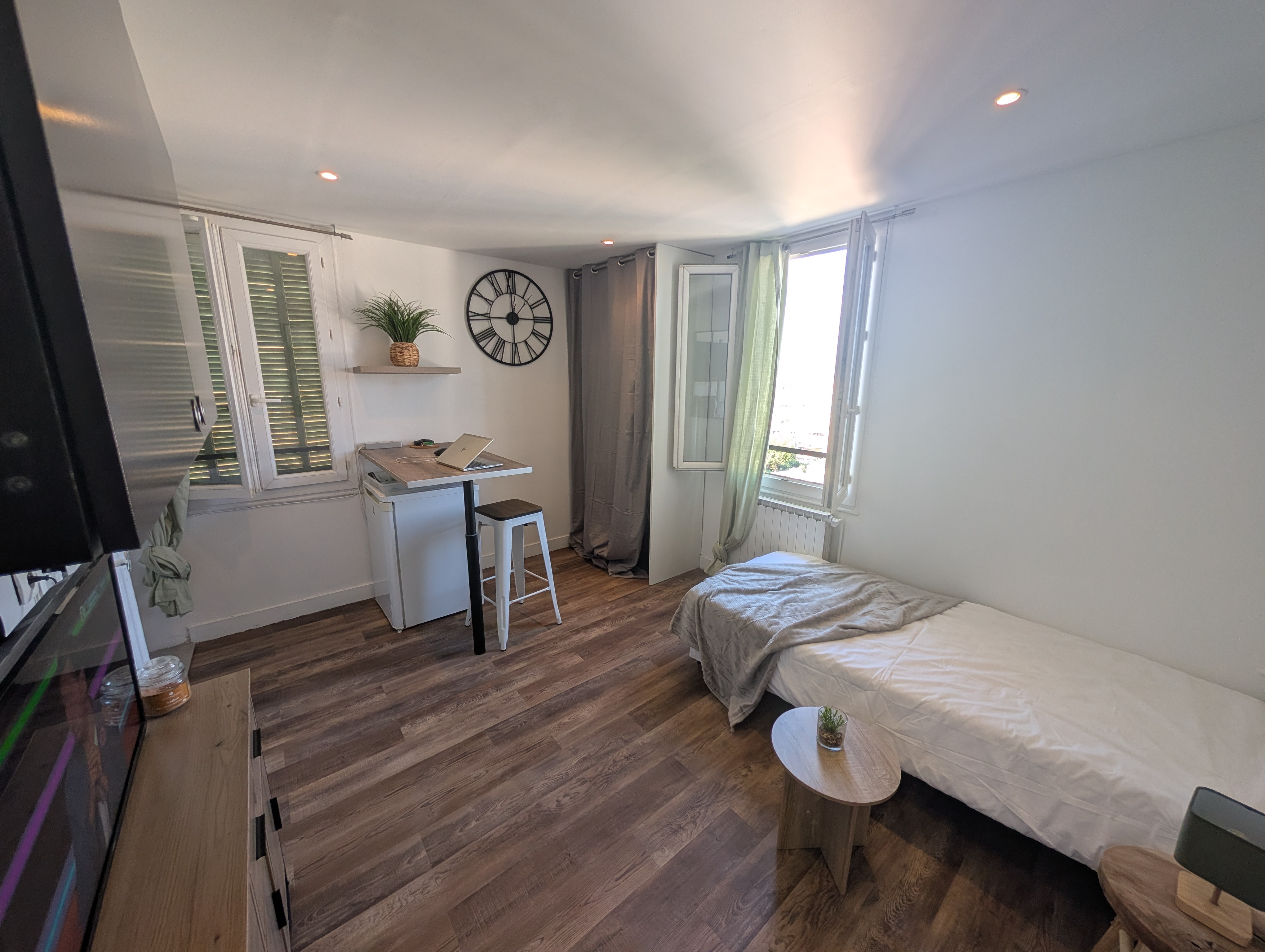 Studio Paradis